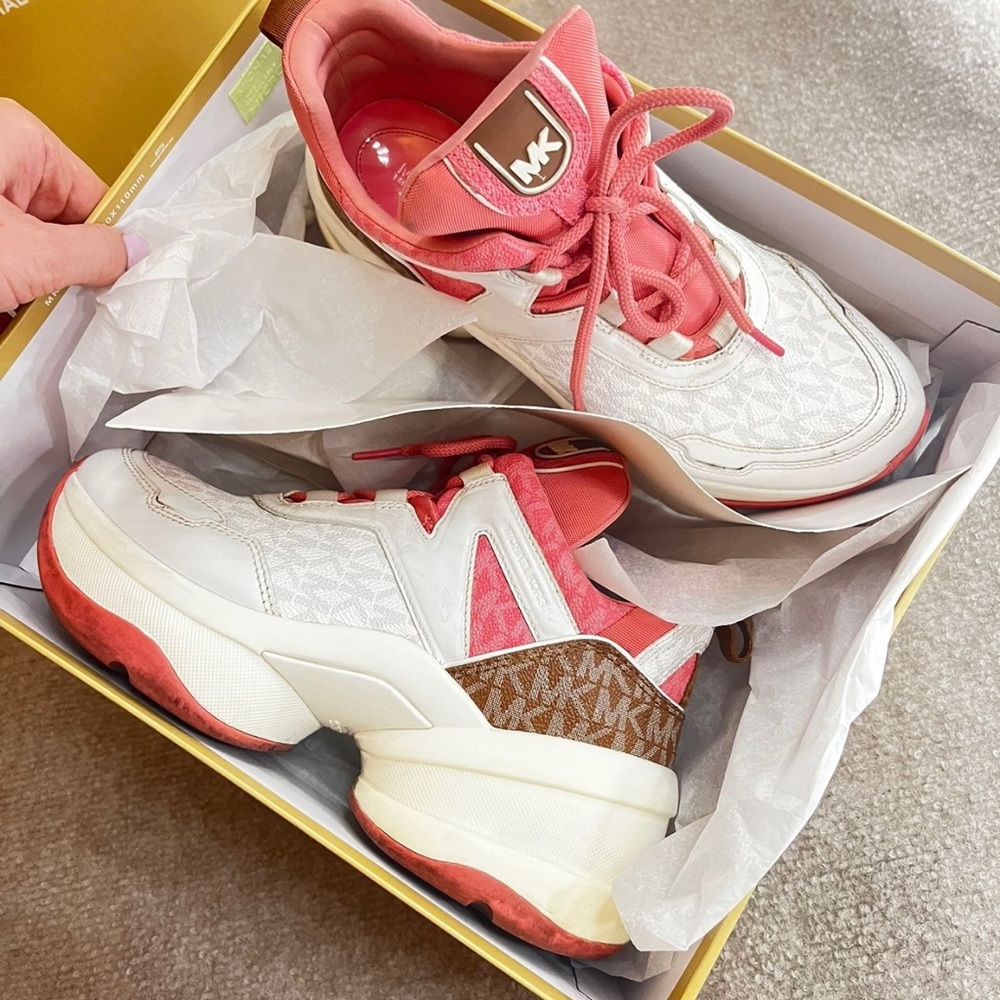 Olympia MK shoes